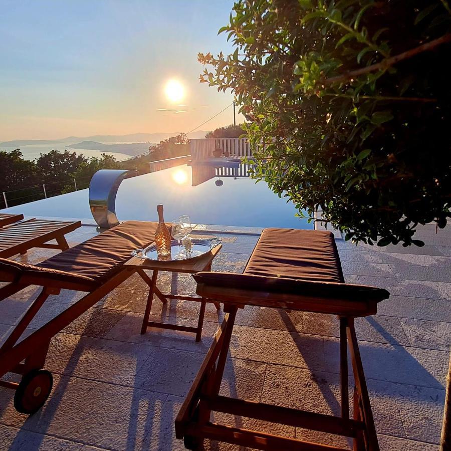 פודסטראנה Sea View Luxury Apart Hotel Villa Conte With Swiming Pool And Romantic Spa מראה חיצוני תמונה
