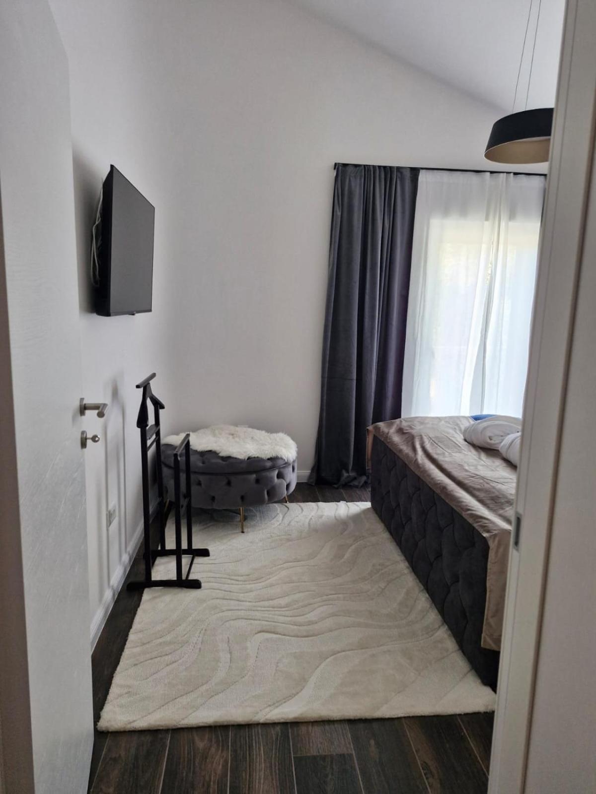פודסטראנה Sea View Luxury Apart Hotel Villa Conte With Swiming Pool And Romantic Spa מראה חיצוני תמונה